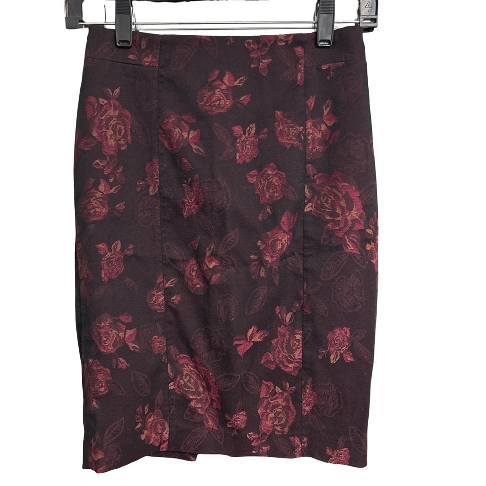 White House Black Market Dark Floral Pencil Skirt
